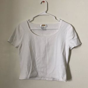 white tee shirt